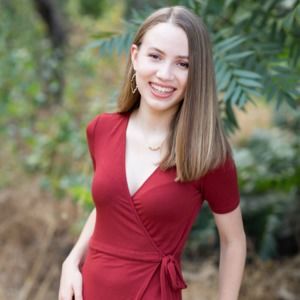 Meet your Posher, Marissa